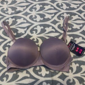 NWT Maidenform Push Up Bra 36C